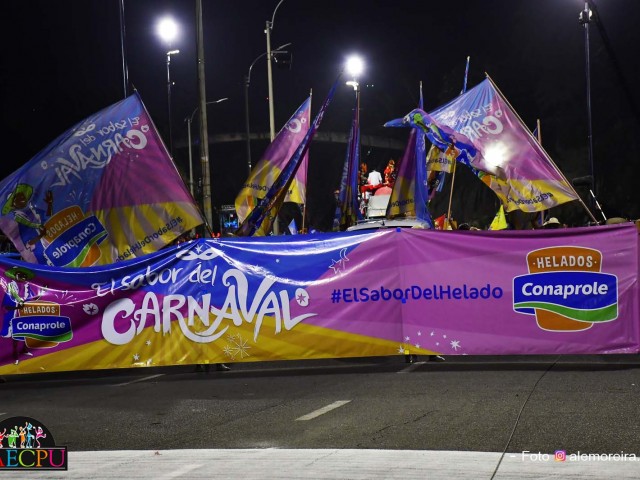 desfile 070